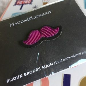 Macon & Lesquoy Hand Embroidered Pin